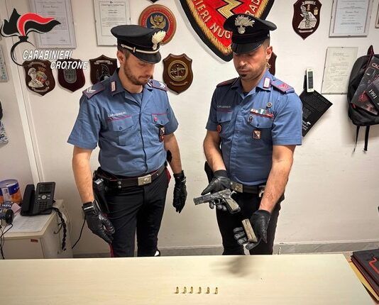 Rinvenuta pistola usata per tentato omicidio