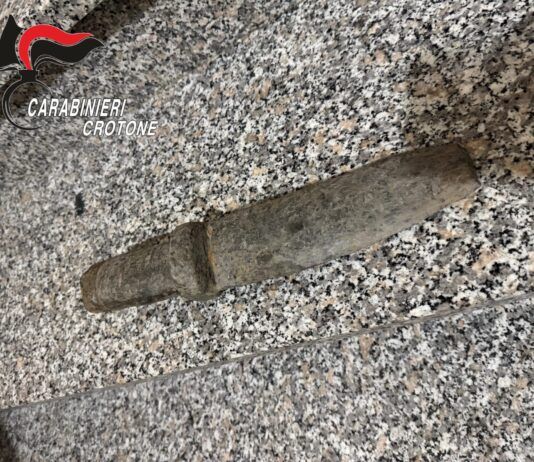 Sequestrato un importante reperto archeologico