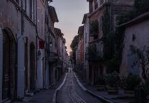 Tradizione e streaming, il Sud Italia parla al futuro