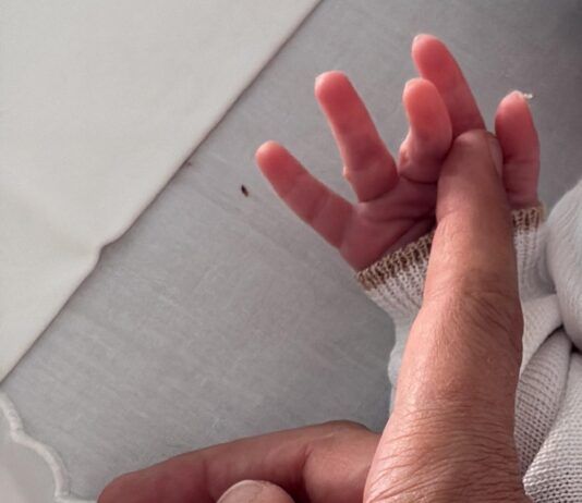 Rosarno – Lo studio Psycho Medical Center si tinge di blu: è nato Lorenzo Maria, la dedica del papà