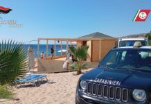 Controlli congiunti tra Carabinieri e Capitaneria di Porto in attività commerciali e lidi balneari. Sanzioni per circa 5000€.