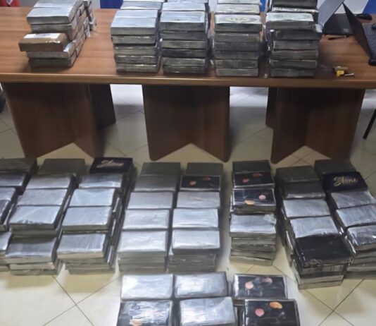 Porto di Gioia Tauro- sequestrati 417 kg di cocaina