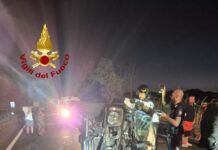 Grave incidente su Ss 107 – coinvolte tre auto: tra i feriti anche un neonato