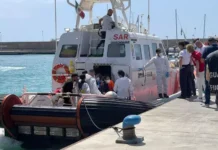 Ancora uno sbarco di migranti a Roccella Ionica: arrivati in 93, tra cui un neonato