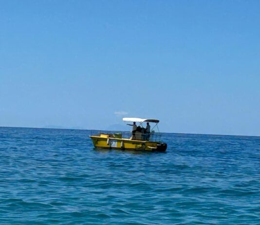 Arriva a Bagnara il battello pulisci mare