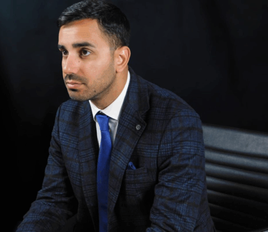 Tavernise (M5S): «Solidarietà al sindaco Madeo, al fianco di chi difende la legalità» Davide Tavernise