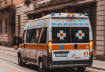 Vibo Valentia – Bambino investito all’uscita di scuola Ambulanza Sanità