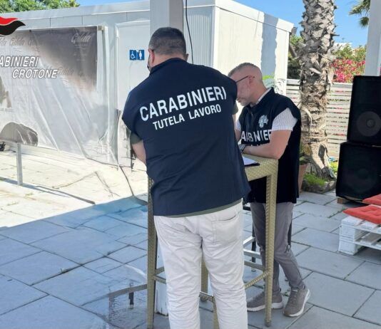 Controlli in lidi balneari e cantieri – denunce e sanzioni dei carabinieri per oltre 7500 euro