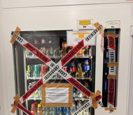 Controlli serali sul lungomare, sanzione ai proprietari di distributori automatici di alcolici