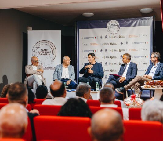 Un “matrimonio” culinario tra la ‘nduja di Spilinga e la soppressata di Lago per la quinta edizione del Taste Experience Calabria Taste Experience Calabria