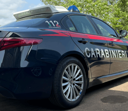 Calabria – violentissima rissa in spiaggia: diversi feriti e 5 arresti Carabinieri