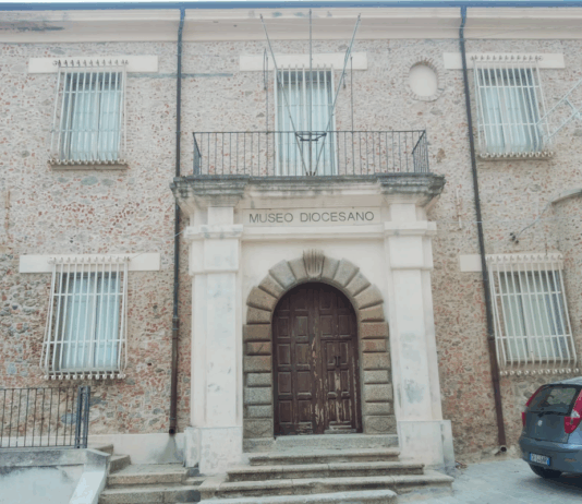 Da tesoro culturale a simbolo di abbandono: sit-in per il Museo d’arte sacra di Nicotera Museo d’arte sacra di Nicotera