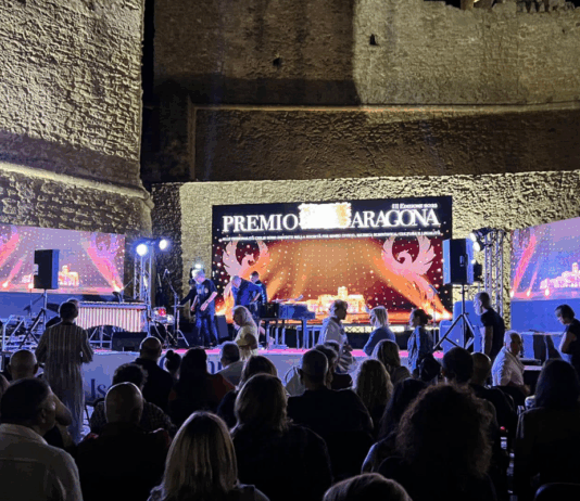 Isola Capo Rizzuto celebra talento e impegno: torna il Premio Aragona tra arte, musica e storie di coraggio Premio Aragona - Isola di Capo Rizzuto (KR)