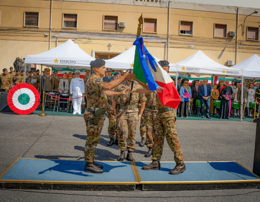 Esercito Italiano - 62° Reggimento Fanteria “Sicilia” - Passaggio di Consegne tra i Comandanti Mundo e Pino