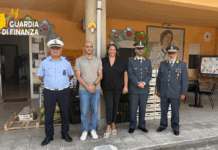 Guardia di Finanza, sequestrati 2.000 kg di frutta e verdura: tutto devoluto in beneficenza Guardia di Finanza Vibo Valentia - Beneficenza Devote della Madonna del Rosario di Pompei “IL DONO”