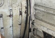 Controlli della Polizia Stradale: trasporto irregolare di quasi 5.000 munizioni scoperto a bordo di un autocarro