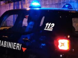 Tragedia familiare: trovati morti madre e il figlio di 8 anni. Indagini in corso Carabinieri