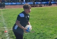 Cade da monopattino, muore 13enne