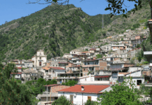 La statua della Madonna della Montagna ospitata nella chiesa di San Luca San Luca (RC)