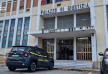 Falso in atto pubblico e truffa ai danni dello Stato: due medici arrestati Guardia di Finanza di Reggio Calabria - Tribunale di Locri
