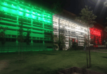 Il Tribunale di Cosenza si veste di tricolore: simbolo di giustizia e Repubblica Tribunale di Cosenza - IlluminazioneTricolore