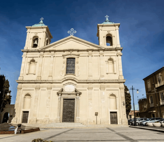 Vibo Valentia – Il dolore della comunità per Francesco: sabato le esequie alla presenza del Vescovo Attilio Nostro Chiesa di Santa Maria Maggiore e San Leoluca - Vibo Valentia