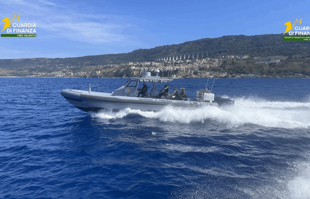 Guardia di Finanza - Vibo Valentia - Reparto Operativo Aeronavale - ROAN