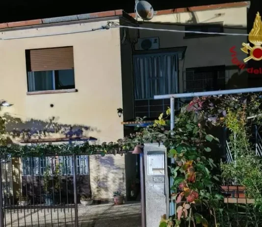 Tragedia nella notte: famiglia trovata senza vita nella propria abitazione
