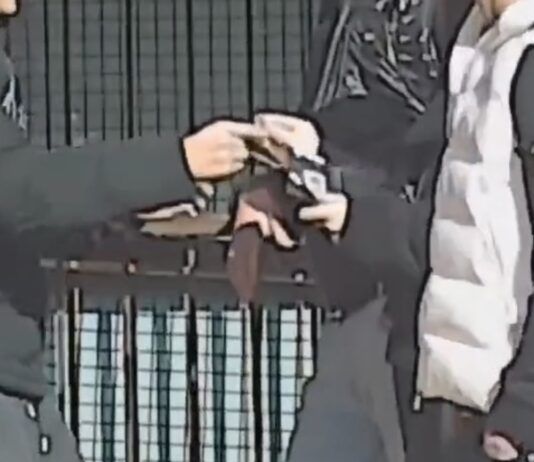 Calabria – Droga tra i giovanissimi, spaccio vicino scuola: due arresti