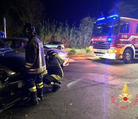 Scontro tra due auto – nessun ferito