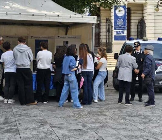 Reggio Calabria: il RIS dei Carabinieri protagonista al “Festival Cosmos”