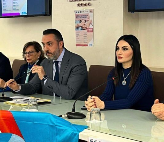 La vecchiaia avanza, l’Adi arretra: la Uil e la Uilp Calabria lanciano l’allarme sull’assistenza domiciliare Mariaelena Senese - Francesco De Biase