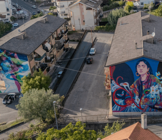 Gulìa Urbana torna a casa: la Valle del Savuto si conferma cuore pulsante dell’arte urbana in Italia Gulìa Urbana 2025 - Rogliano (CS) - Lidia Cao & Murfin