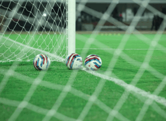 D.A.spo. di 5 anni per giocatore violento durante una partita di calcio Calcio