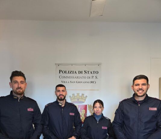 Fermato da Polizia con mobili d’oro e contanti: arrestato 24enne