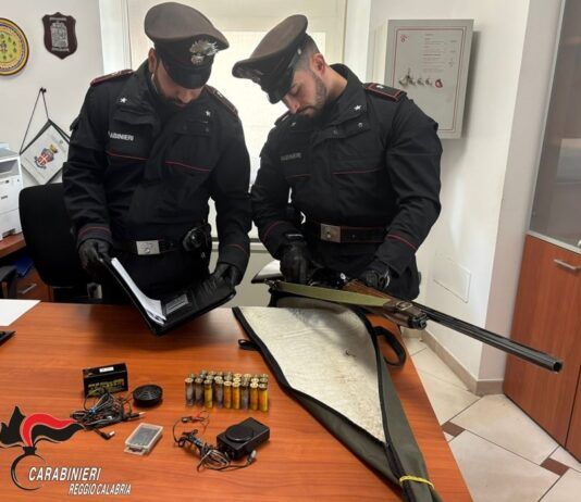 Sorpreso a cacciare illegalmente con richiamo acustico: denunciato dai Carabinieri