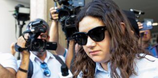 Neonati sepolti, i periti: “Erano vivi alla nascita”. Chiara Petrolini era lucida e capace di intendere