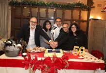 Cinquant’anni di gusto, tradizione e famiglia: la festa de “La Scaletta” che ha emozionato Rosarno