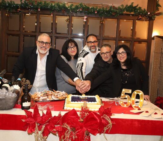 Cinquant’anni di gusto, tradizione e famiglia: la festa de “La Scaletta” che ha emozionato Rosarno