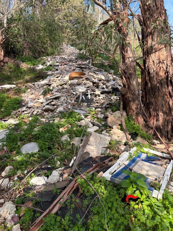 5a271ece-db81-4437-8250-b7ec48929ccc