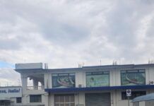 Rosarno, incidente nel parcheggio del discount MD: giovane precipita dal piano superiore