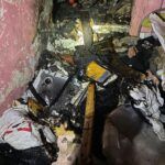 Lancia oggetti, incendia casa e minaccia il quartiere – arrestato