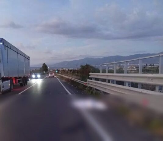 Reggio Calabria – donna travolta e uccisa da auto: vagava a piedi in pigiama e ciabatte