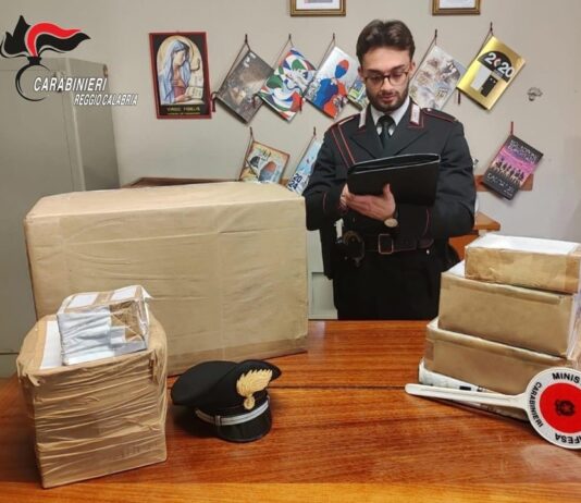 Rizziconi – scoperti botti illegali pronti per le feste: sequestrato arsenale pirotecnico da 120 chili