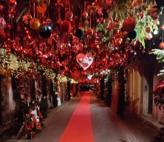 Rosarno, oggi 26 dicembre festa natalizia in Via del Natale: buffet, trenino e divertimento per tutti