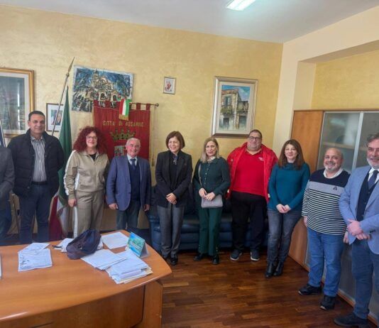 Rosarno firma il Patto Locale per la Lettura 2025–2028: nasce una rete per una comunità che legge