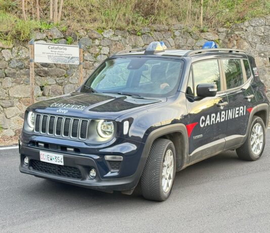 Tentato furto in abitazione, arrestati due uomini dai Carabinieri