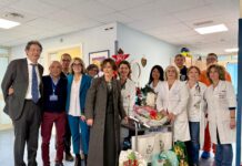 Progetto “Un libro sotto l’albero”: il Prefetto Vaccaro in visita all’Oncoematologia pediatrica del GOM di Reggio Calabria