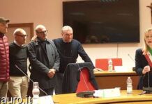 Consiglio Comunale Aperto a Gioia Tauro: Intervento del Sindaco Simona Scarcella e Solidarietà dei Sindaci della Piana