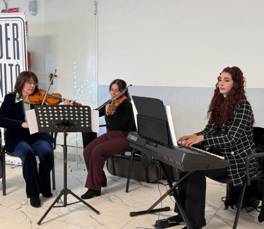 Al G.O.M. di Reggio Calabria fa tappa il tour “La musica, un’emozione che cura”